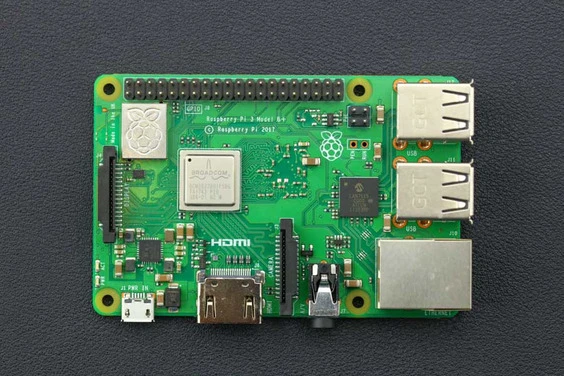 Raspberry Pi 3 Model B+ Starter Kit 11 Raspberry Pi 3 Model B+ Starter Kit - Image 11