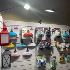 Tradeshow Display Lights | GOGO Panels -Raspberry shop tradeshow light trade show display board gogo panels 2 0df8f967 f789 43a4 b81e 5e1b1dde09a1